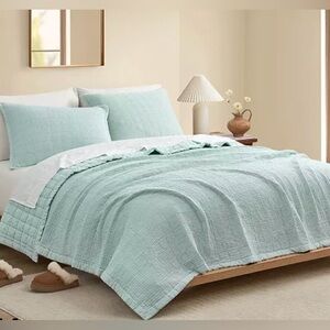 UGG Campo Exquisite 3 pc Set New